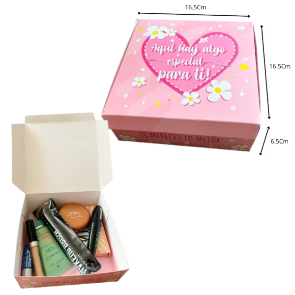 Caja empaque corazon (Paquete x12) - 16.5cm x 16.5cm